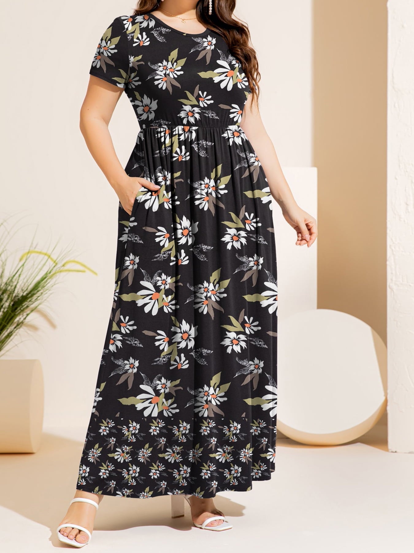 Plus Size Printed Round Neck Short Sleeve Maxi Dress Eromxe