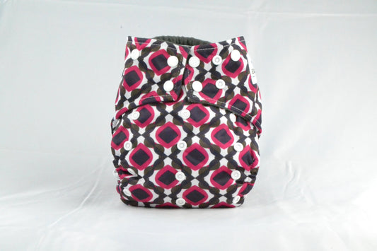Earthlie Cloth Diaper - Red & Black Eromxe